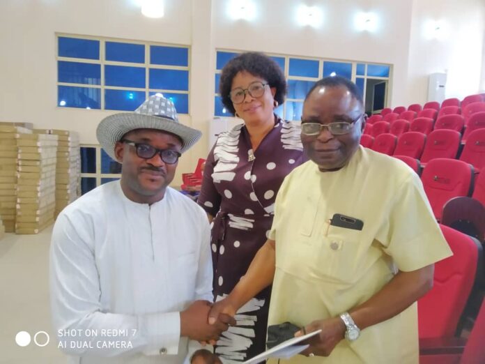 DG, South East Chamber of Commerce,industry,mines and Agriculture (SECCIMA), Engr Henry Awuregu with Vice-Chancellor, Ebonyi State University, Abakali, Prof. Ogbu