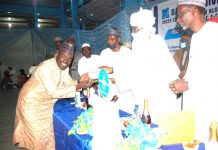 Kano Emir Presents Award to YAShuaib of PRNigeria, 19 Others at 40th Anniversary of BUK Mass Communication