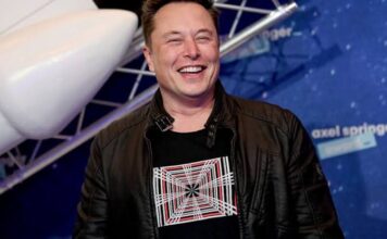 Elon Musk Becomes World’s First Trillionaire as SpaceX IPO Shatters Records Elon Musk