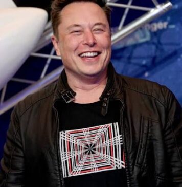 Elon Musk Becomes World’s First Trillionaire as SpaceX IPO Shatters Records Elon Musk