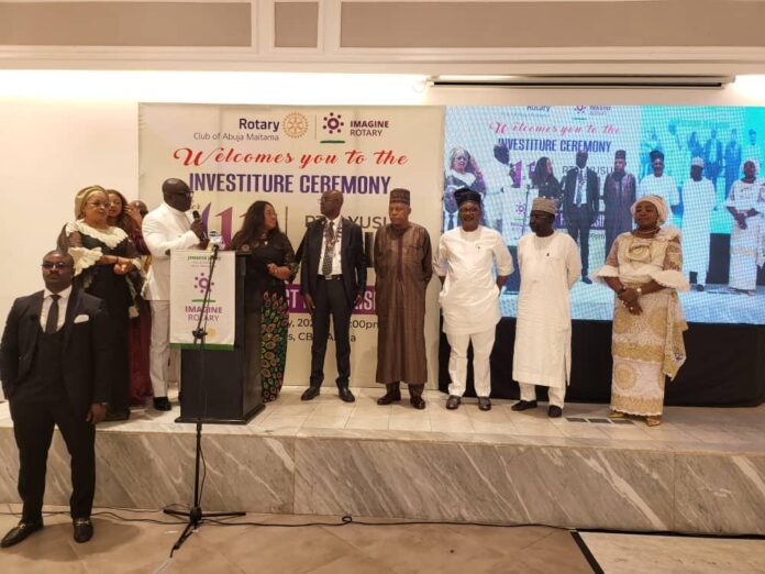 Senator kashim shettima and Rotary club team during rotary club investiture ceremony