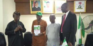 FACAN Set To Onboard 50 Million Members On eNaira Platform L-R: Dr. Victor Iyama the President & Vice President of FACAN with Mr. Segun Olugbile Arabatech CEO and Mr. Joseph Angaye the CBN Representative at the presentation of the eNaira partnership between Arabatech & FACAN and the Unveiling of FACAN eNaira Onboarding