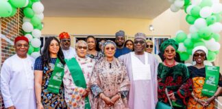 First Lady Commissions Another NITDA, RHI ICT Centre In Kwara First Lady, Oluremi Tinubu(Middle), Gov. Abdulrasak Abdulrahman(Right), Kashifu Inuwa Abdullahi (Back) and others dignitaries during Commissioning.