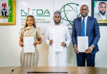 NITDA, Flutterwave, Alami Sign MoU to Accelerate Nigeria’s Digital Transformation DG NITDA, Kashifu Inuwa Abdullahi( Middle) with Olugbenga Agboola( Right) and Olu White (Left)