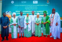 NITDA, RHI, Commission IT Community Centre In Ibadan From L-R Kashifu Inuwa CCIE, DG, NITDA; Wife of Oyo State Governor Engr (Mrs) Tamunominini Makinde; Oyo State Governor, Engr. Oluseyi Makinde; Sen. Oluremi Tinubu, First Lady Federal Republic of Nigeria; Dr Bosun Tijani, HM, Communications, Innovation and Digital Economy; former Minister of Trade, Chief (Mrs) Onikepo Akande and Ooni of Ife, Oba Adeyeye Enitan Ogunwusi.