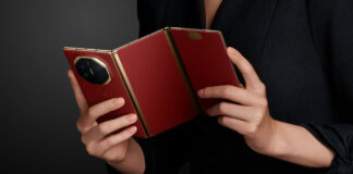 Huawei Unveils Mate XTs, Second-Gen Tri-Folding Phone