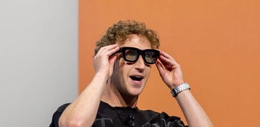 Meta Unveils Next-Gen Smart Glasses: Ray-Ban Displays, Oakley AI Wearables, and More