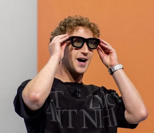 Ray-Ban Glasses: End of the Smartphone Era? By Shuaib S. Agaka