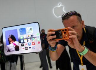 Apple Unveils Foldable iPhone Duo In Biggest Flagship Redesign In Years